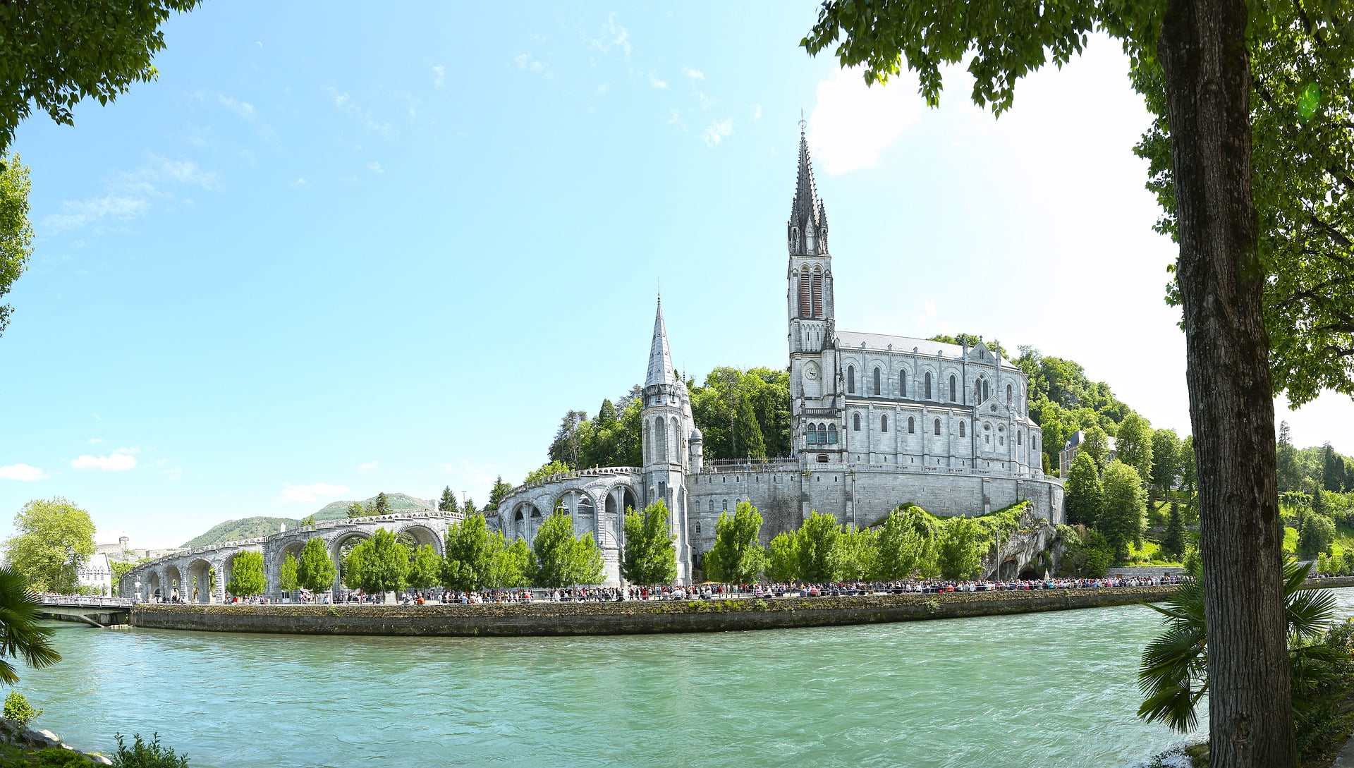 lourdes